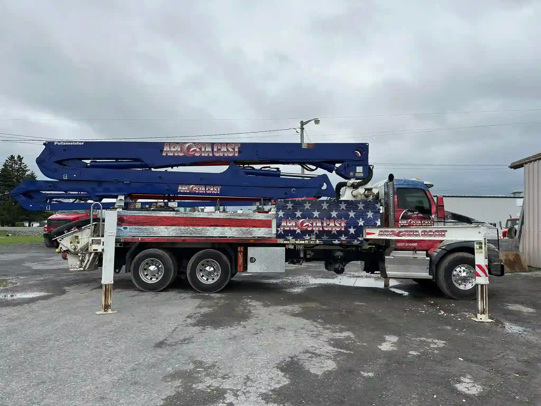 Aroosta Cast concrete truck and equipment